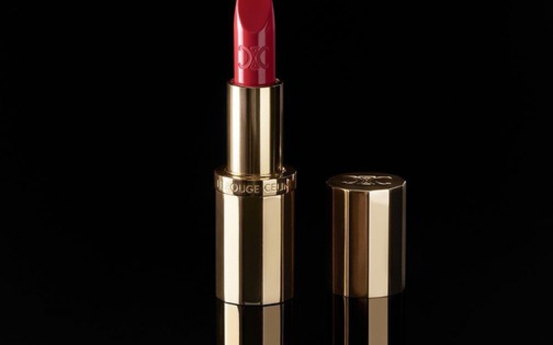 PHOENIX SHOP CELINE chuẩn bị ra mắt son môi, bước đi dễ đoán nhưng liệu có “flop”?